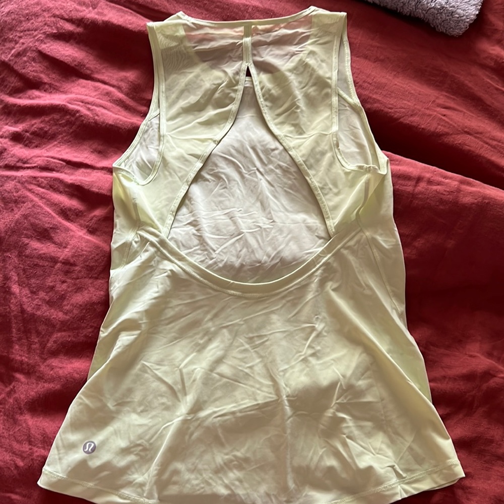 Lululemon yellow work out top